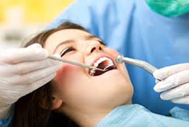 D5-symptoms-smiling-couple-general-dentistry